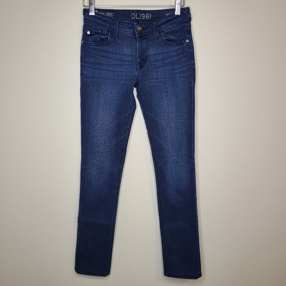 DL1961 Nicky Mid Rise Cigarette Jeans